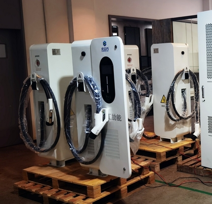 120kw çift silahlı elektrikli araba şarj cihazı zemin hızlı şarj cihazı özelleştirilmiş