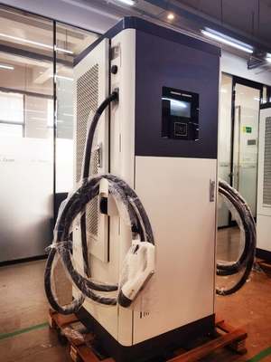 240KW/320KW/360KW CCS1/CCS2 Entegre Çift - Tüfeği DC Elektrikli Araç Şarj Yığın / Ticari Hızlı Şarj İstasyonu Otel, Süpermarket, Hastane, Ev, vb.